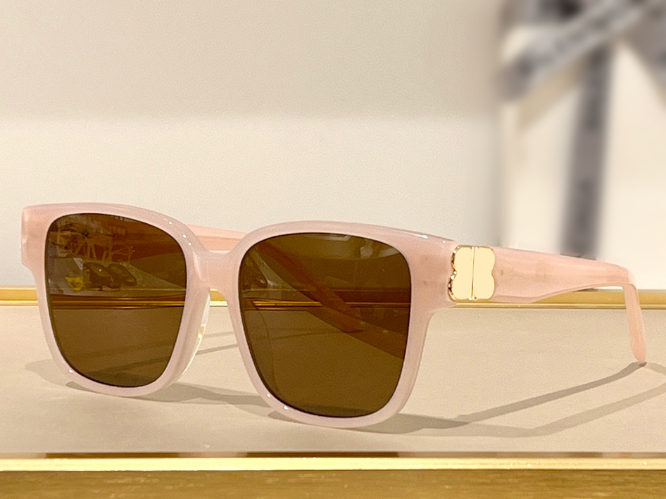 

Sunglasses For Women and Men Summer 0104 Style Anti-Ultraviolet Retro Plate Full Frame Glasses Random Box