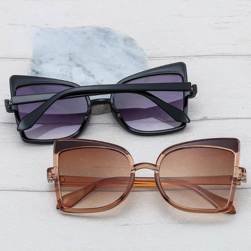 

Sunglasses Retro Large Frame Sunshade Fashion Ladies Street Catwalk Personality Contrast Color PC GlassesSunglasses