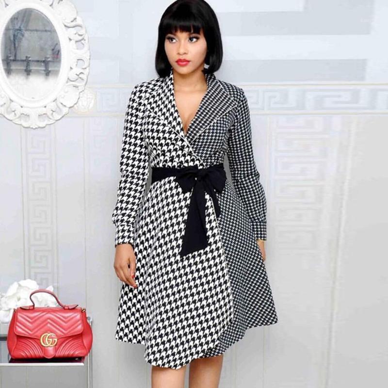 

Casual Dresses Yuvie Vintage Turn-Down Collar Long Sleeves Womens Dress A-line Skater Belted Vestidos Pockets Wedding Guest Elegant Plaid, Black