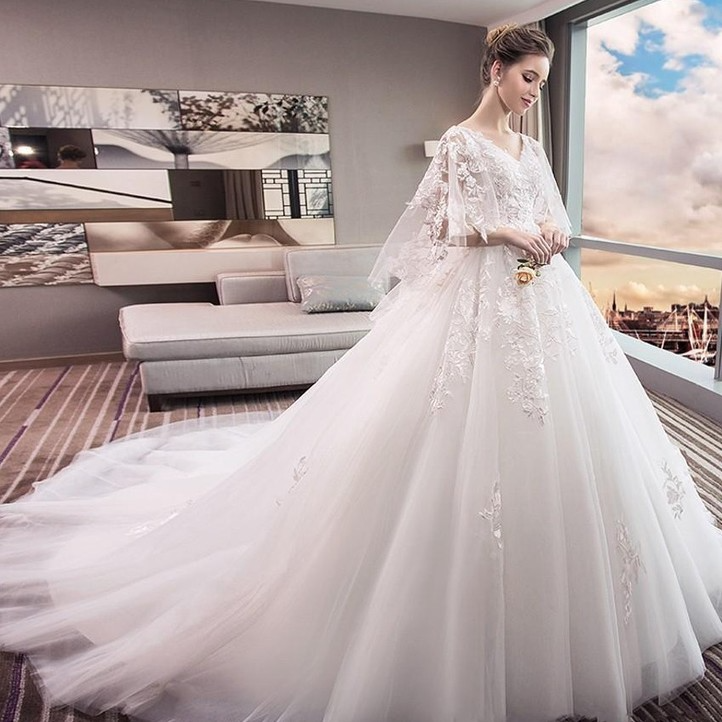2022 Robes de mariée sur mesure de nouveau style 3/4 manches longues avec appliques robe de mariée de haute qualité porte B0606X03