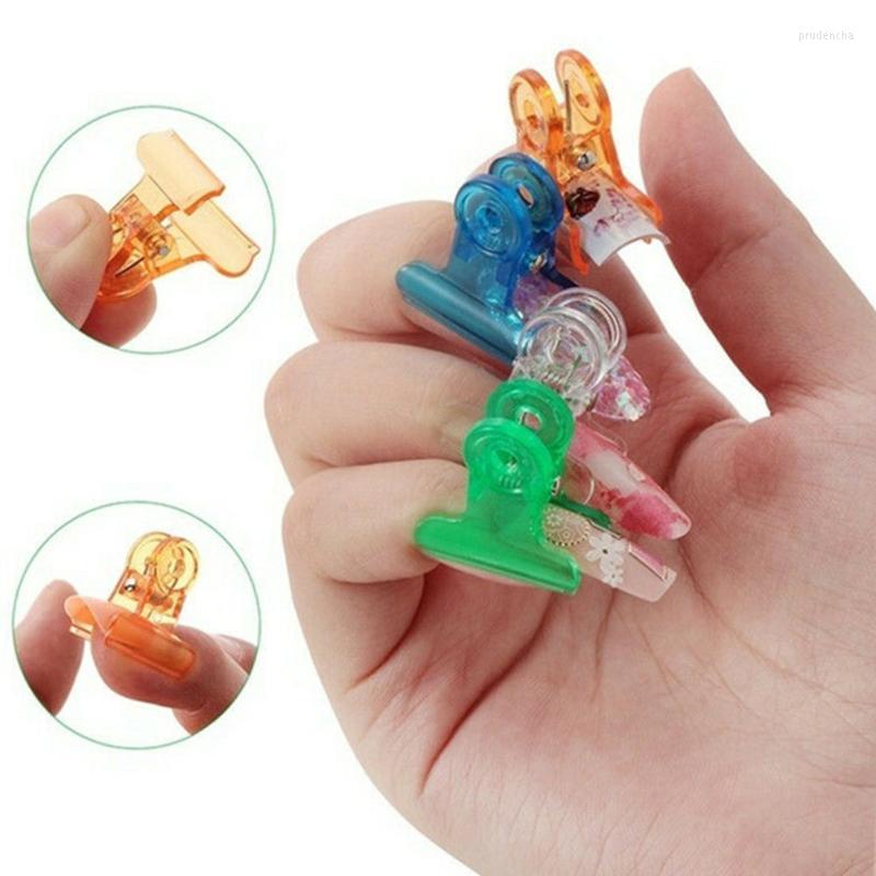 

Nail Art Equipment 6/2Pcs Clip Acrylic Plastic Fake Finger Polish Extension Tips Quick Building Mold UV Gel LED Manicure Builder Tool Prud22