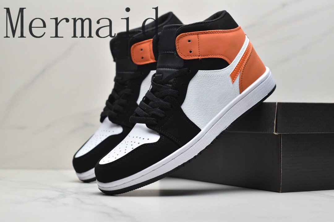 University Blue 1 Og Chaussures de basket-ball Jumpman 1s High Dark Mocha Unc Light Smoke Grey Hyper Chicago Bred Royal Toe Men Women Trainers Sn