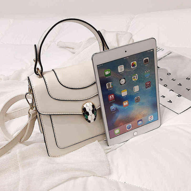 

Handbags Outlet 2022 summer new Pu small square leisure versatile women's single shoulder bag Single Shoulder Messenger Bag, White