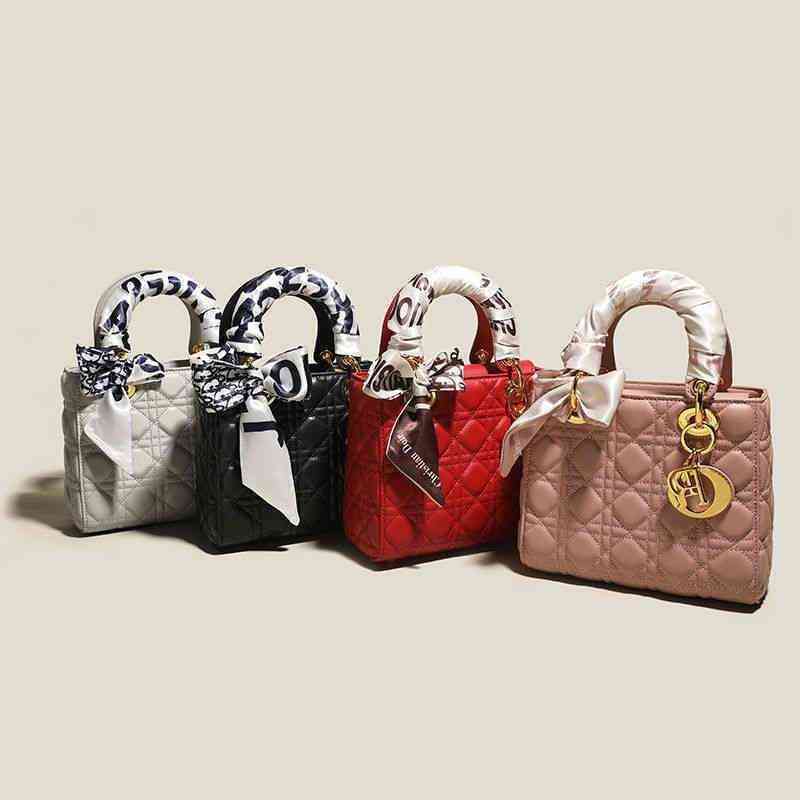 Sacs à main Femmes Chr1st1ansbag Classic Pattern Princess Sheep Sac 2022 Popular Rhombic Entel Broidered File
