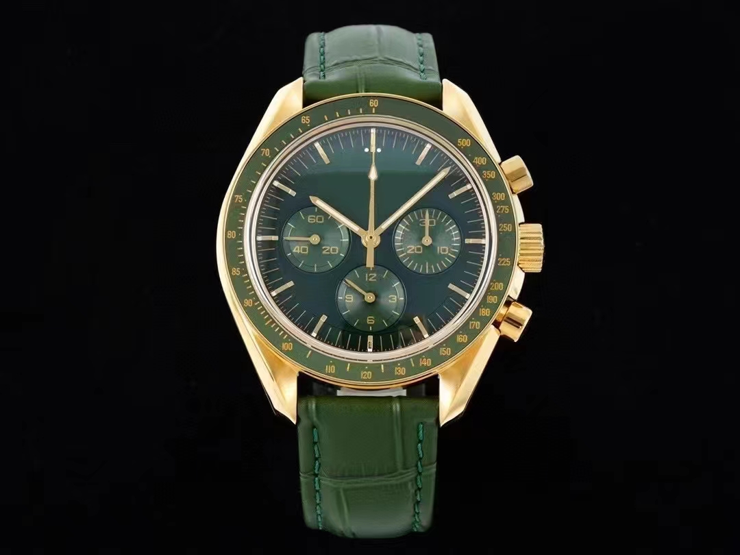 

42mm Men's Mechanical Watch Yellow Gold Dial Face Dark Green Self-Winding Super Quality Movement Deep Water Resistant Moon Watch