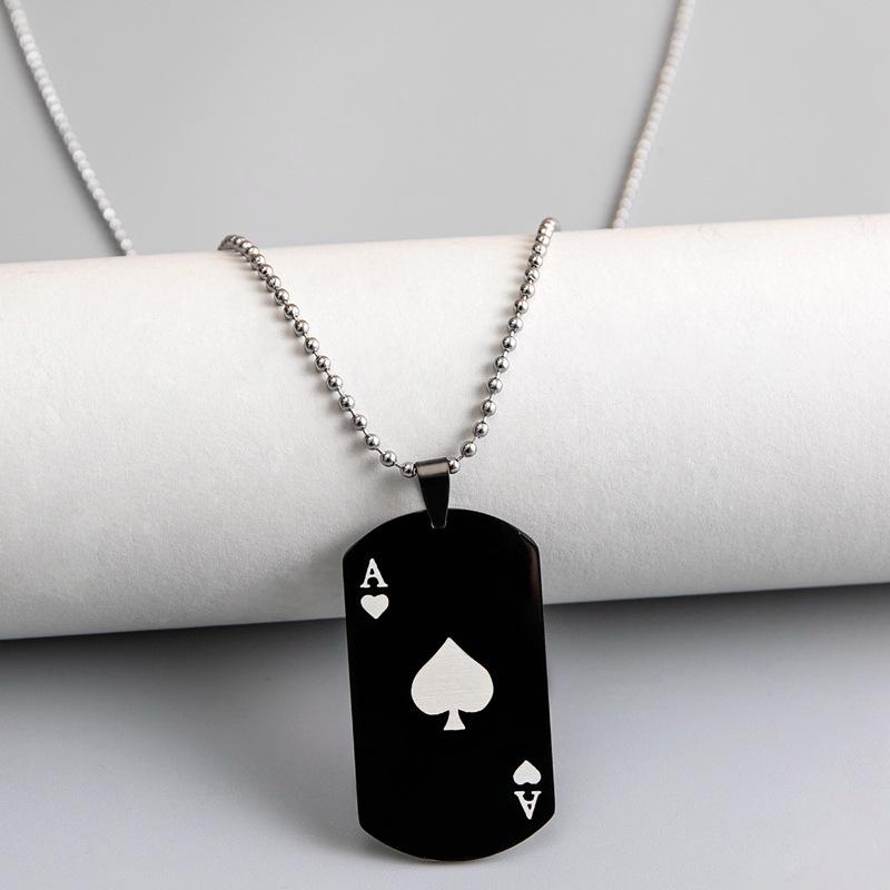 

Pendant Necklaces Hip Hop Fashion Stainless Steel Necklace Personality Black White Heart A Poker For Trendy Men WomenPendant