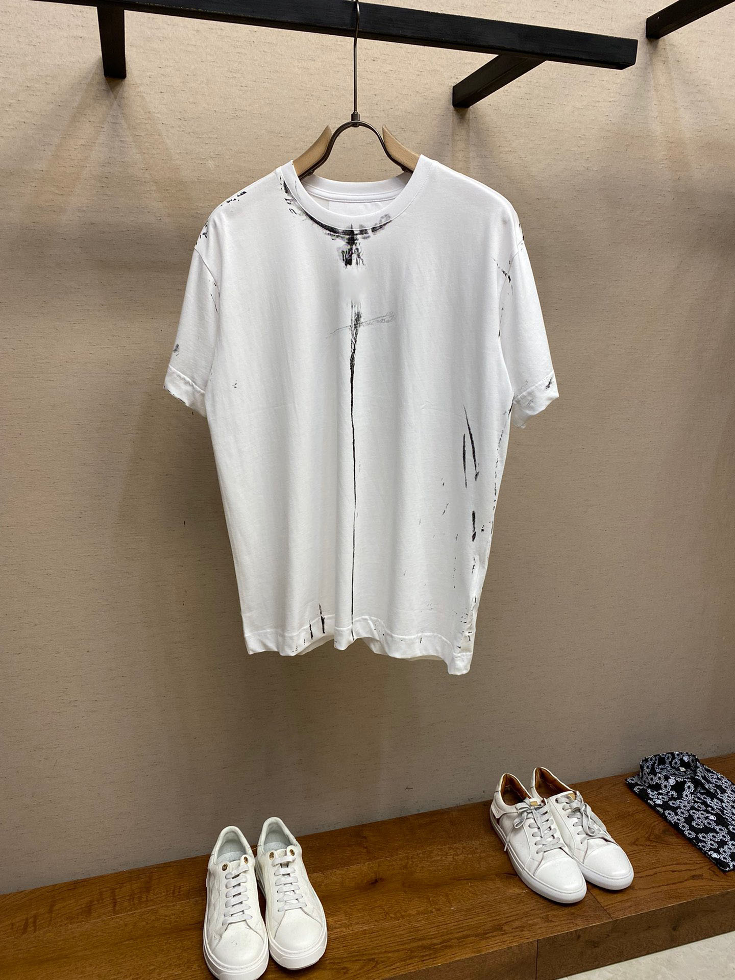 

Men's T-Shirts Round neck embroidered and printed polar style summer wear with street pure cotton T24t, 21