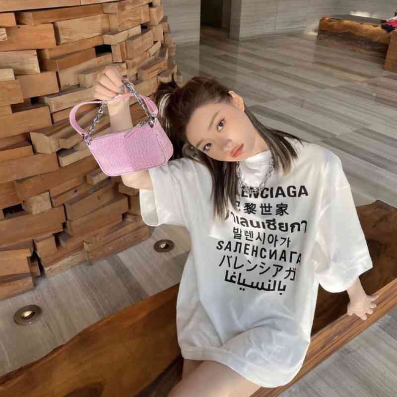 

Mens Womens designers T shirts Balencaigas'ss Hoodies Pair version high b classic seven language versatile loose short sleeve T-shirt for CON2, Orange