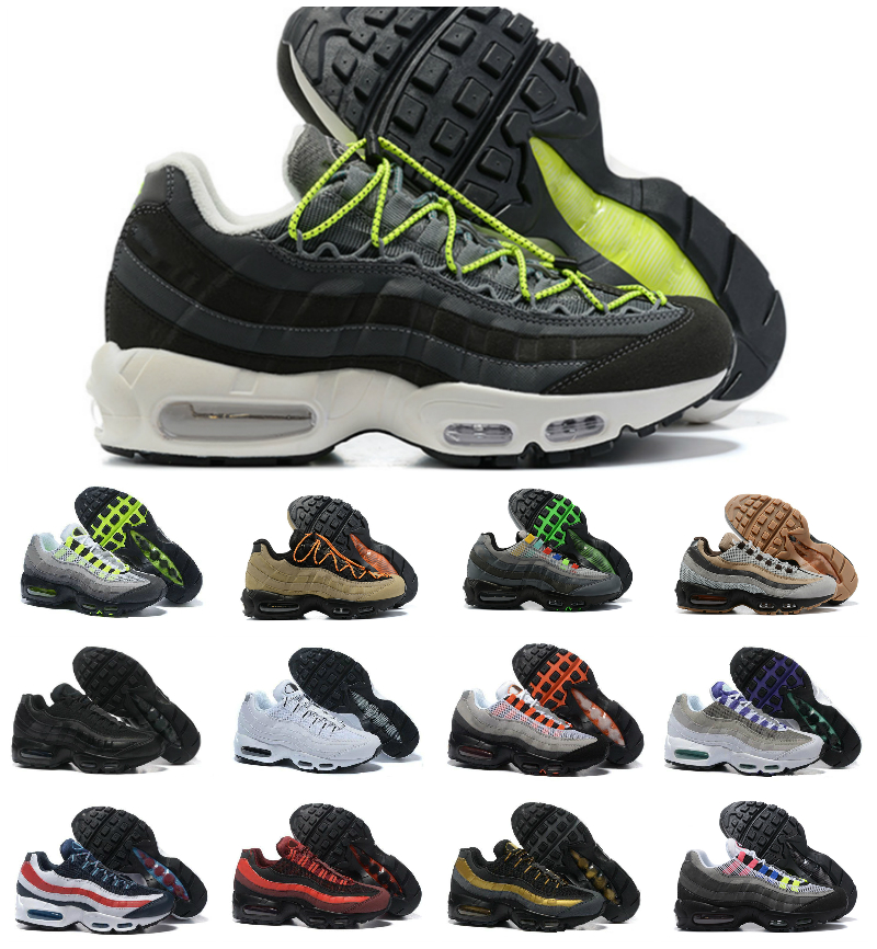 Classic 95 OG Mens Running Club Shoes Dark Army 95s Triple Black White Navy Blue Neon Soft Sole Grey Greedy 3.0 Sneakers 20th Anniversary Grape Safari Designer Trainers, Bubble package bag