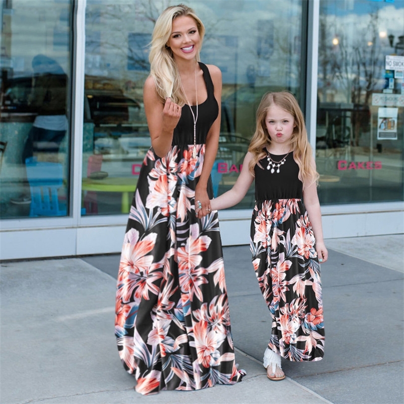 Family Matching Maxi Tank Dress Summer Mom And Me Daughter Patchwork Floral Long Dresses For Women Mother Baby Girl Clothes 220712
