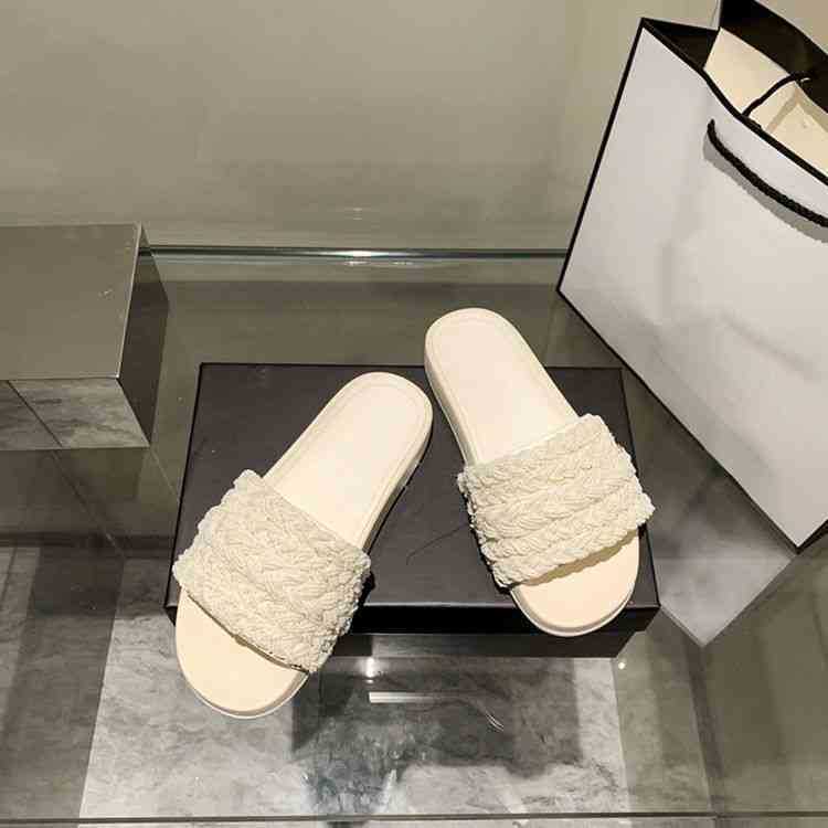 

Female Slippers Summer Brand Luxury Flat Sandal Sladies Designer for Woman Channel Slides Shoes, White