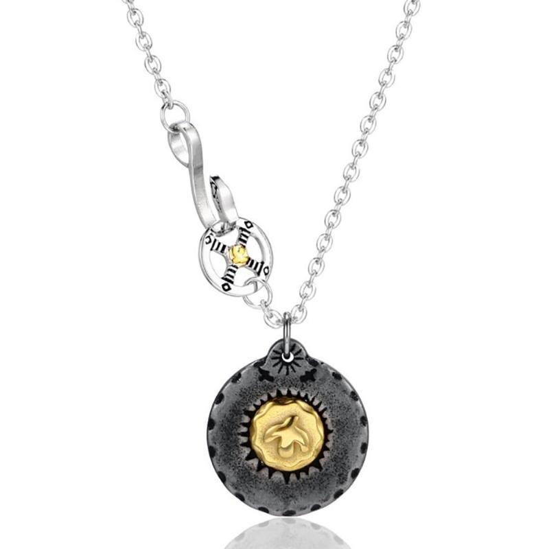 

Pendant Necklaces Stainless Steel Punk Rock Flying Eagle Bird Necklace Fashion Jewelry Gift For Him With Claw Chain