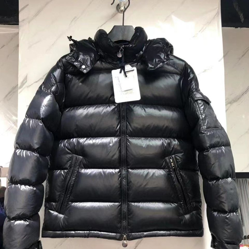 

Mens Casular Jackets Hooded Puffer jacket Clothes Women Slim Fit Clothes Fashion Jacket With Zippers Warm Outwears Designer Men Brand Down Joggers Clothin