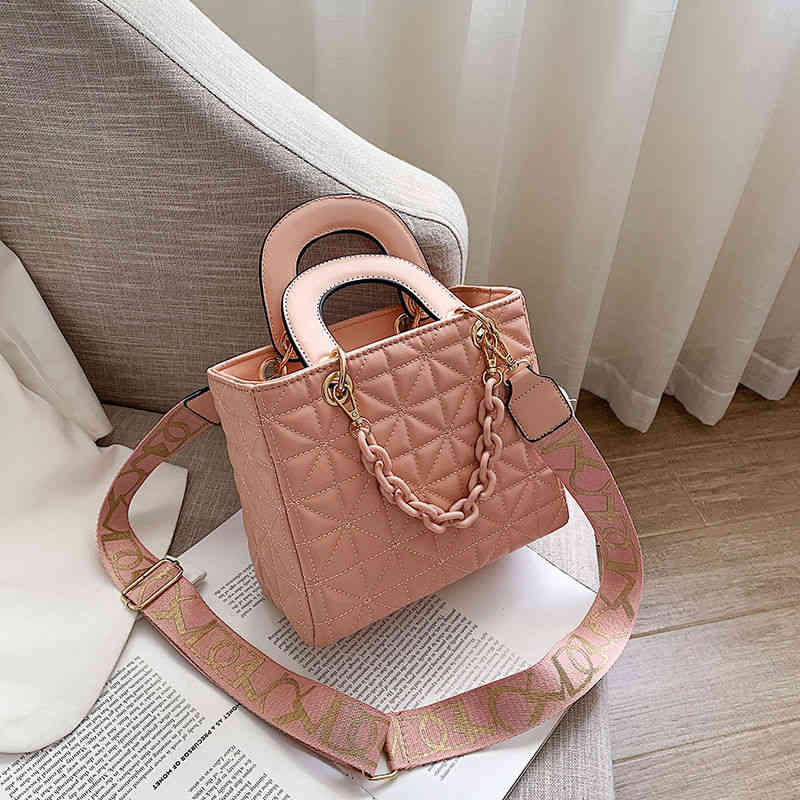 

Designer Handbags Bag Women's New Fashion Princess Classic Embroidered Wide Shoulder Belt Versatile Trend Single Shoulder Messenger Women, Small black