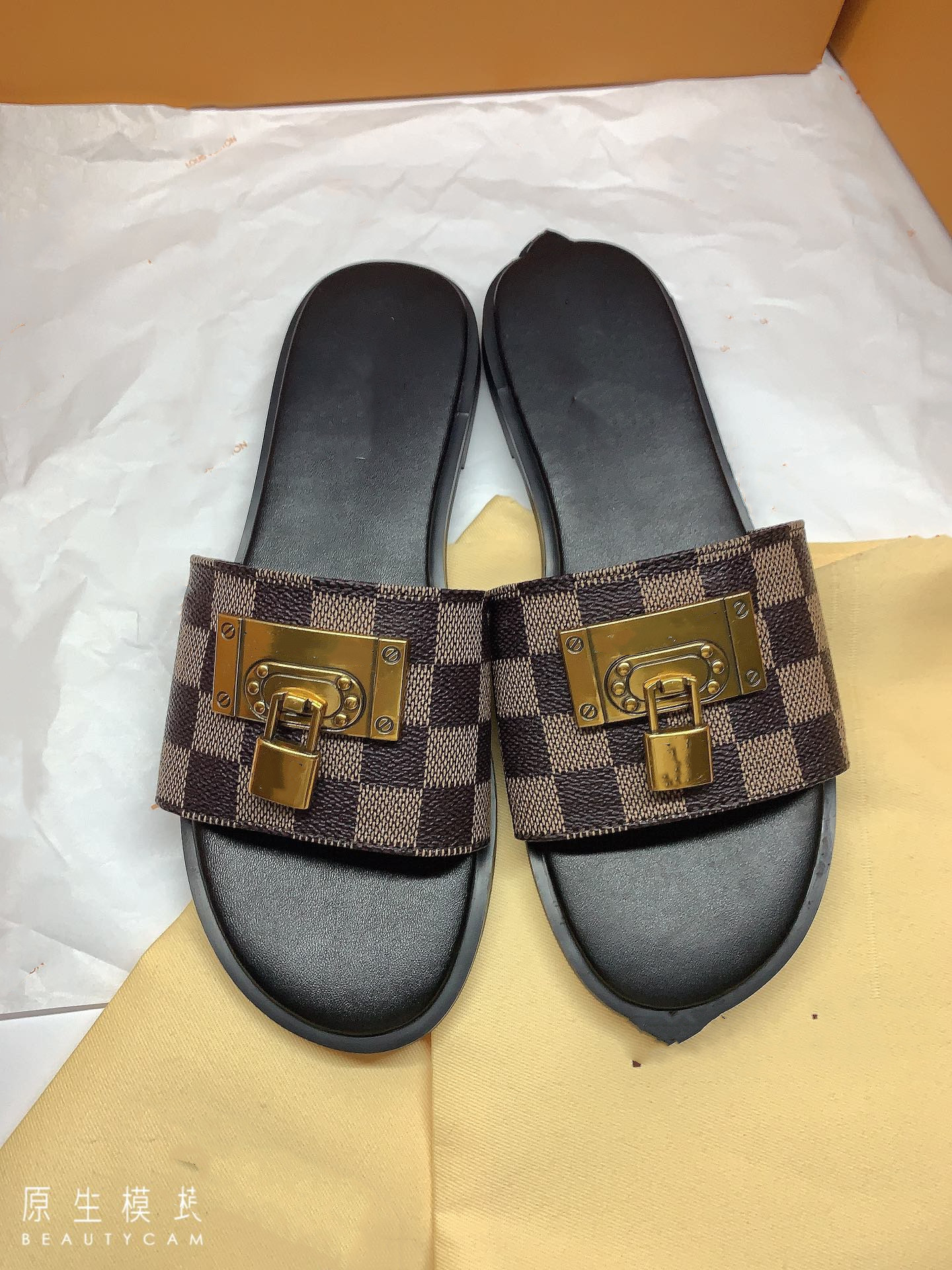 

Women Calfskin Leather Dad Sandals Quilted Slingback Hook&Loop Platform Sandal 2022 Summer Beach Shoes Diamond Buckle Ankle Strap Flats Chunky Wedge 0427, 12