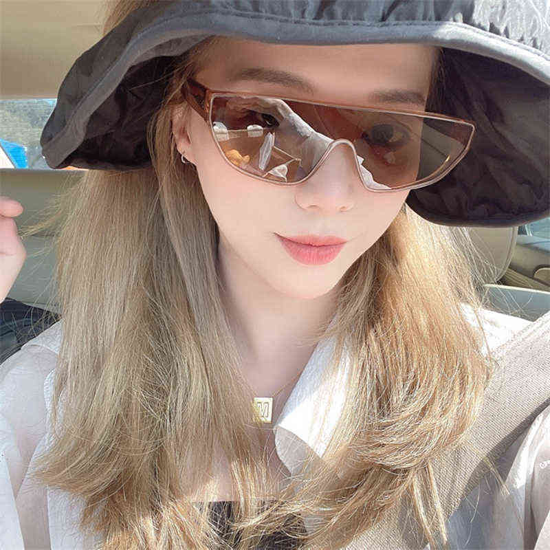 

2022 new fashion street shot Toad sunglasses CL40195 with personalized sunglasses