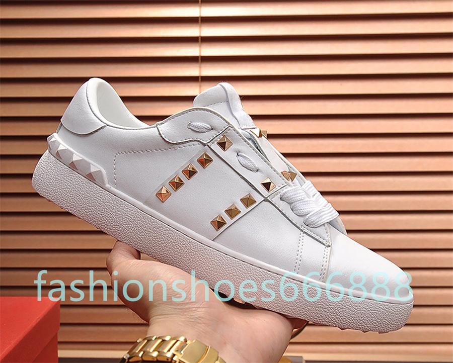 

Mens Casual Rivet Shoes Women Outdoor White Riveting Shoe Leather Flat Couples Trainers High Quality Chaussures A1, White gold stripe