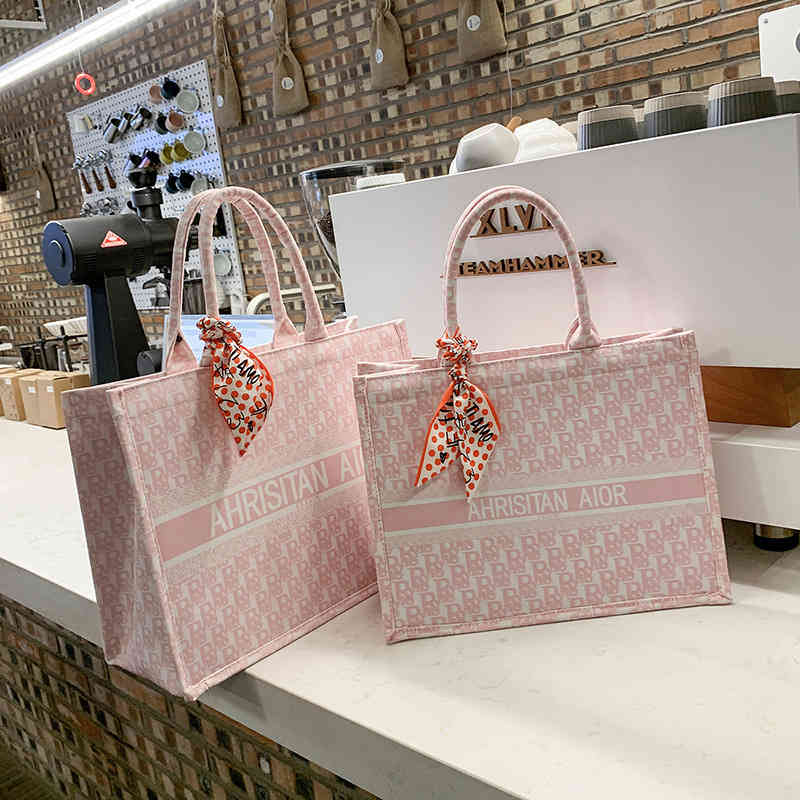 55% de réduction sur la nouvelle version brodée Scarf de soie portable Big Tote Fashion simple sac à main simple sacs à main