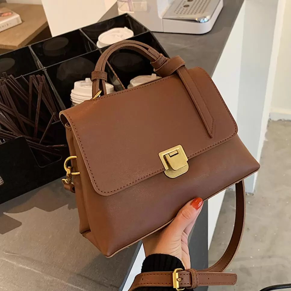 

Vintage Square Tote bag 2021 Fashion New High-quality PU Leather Womens Designer Handbag High capacity Shoulder Messenger Bag, Khaki 24 x 9 x 17 cm
