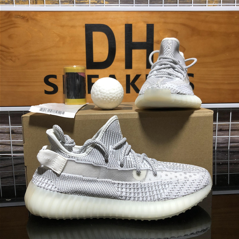 

Top Men Sports Designer Running Shoes Mesh Pearl 3M Static Reflective Sneakers Zebra Cinder Outdoor Trainers Black Red Breathable Sneaker Platform Shoe With Box, Customize