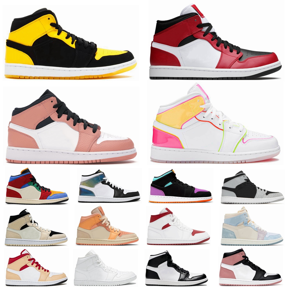 

Rust Pink Jumpman 1 Men Basketball Shoes Triple White 1s Sneakers UNC Black White Candy Chicago New Love University Blue Sports Women Trainers Size 36-47, 23