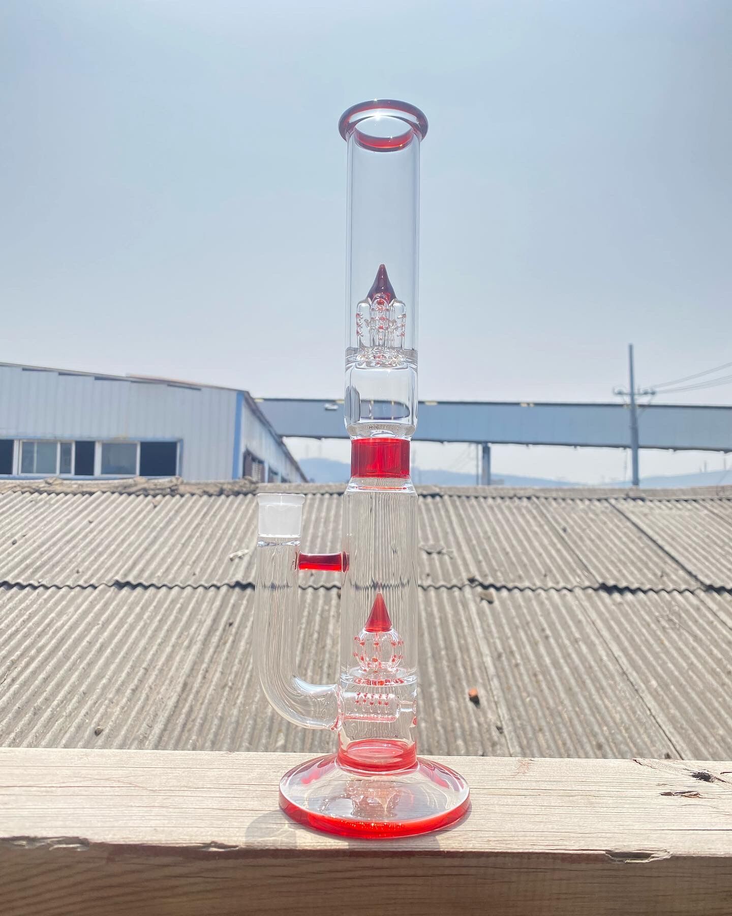 

Hookahs,bong,red,18mm joint,16 inch
