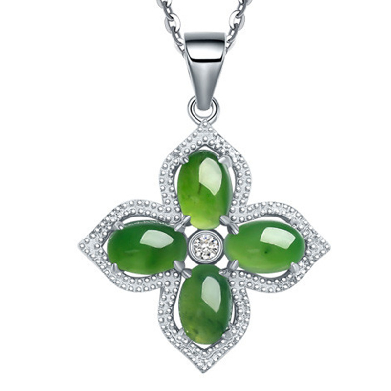 

Lucky Flower Grass Pendant Synthetic Hetian Jade Jasper Lucky Four Leaf Grass Jasper Pendant Green Jade Delicate Necklace