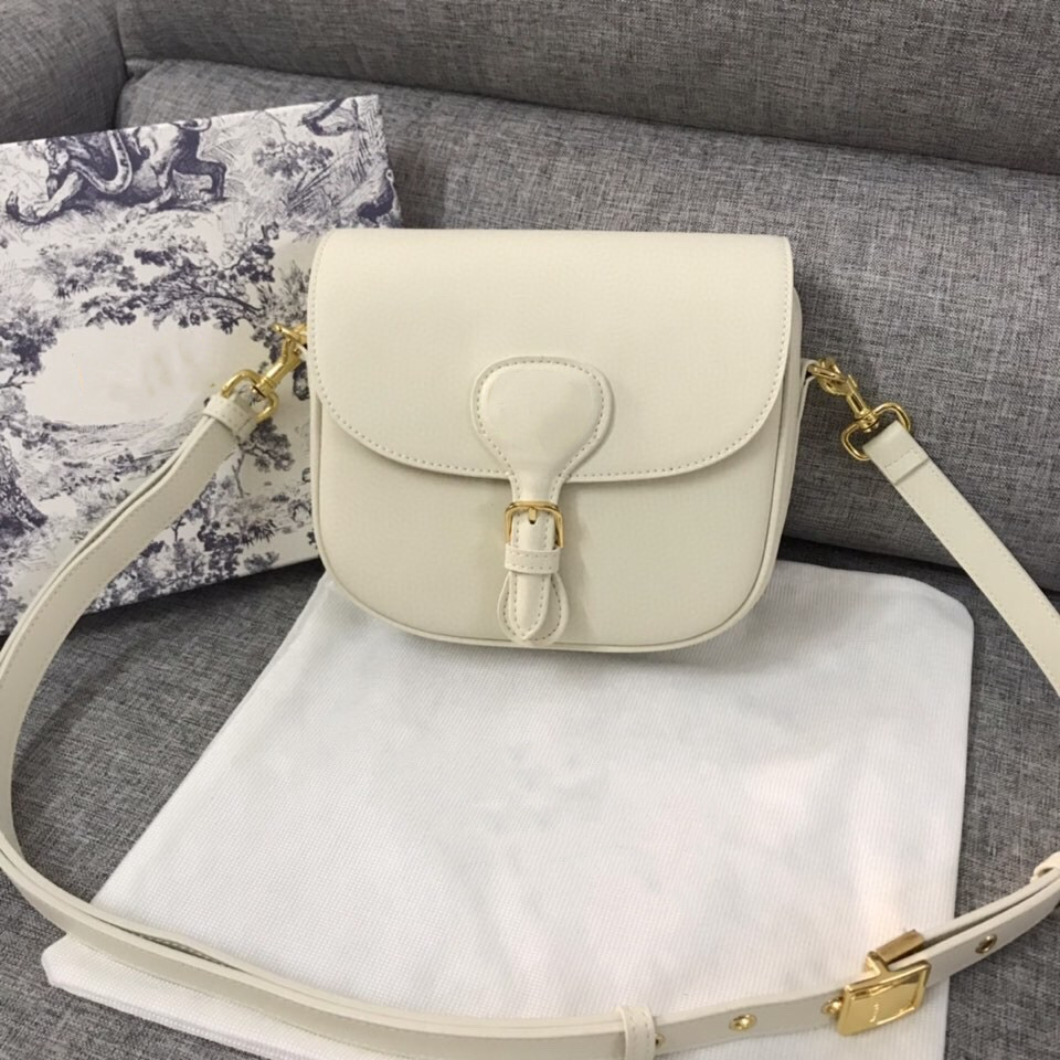 

Top quality Designer Bags Saddle Handbags Crossbody Shoulder bag Genuine Leather Fashion Magnetic Hasp Bag, White