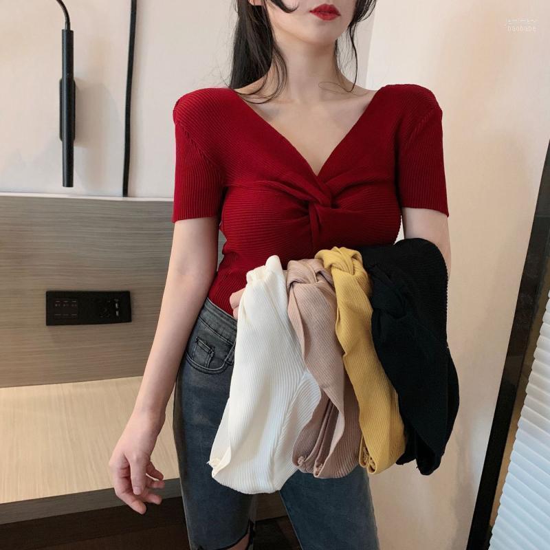

Women's Sweaters 2022 Retro Chic Wind Shirt Wild Solid Color V-neck Cross Sexy Short-sleeved Slim Sweater Jemi22, Black