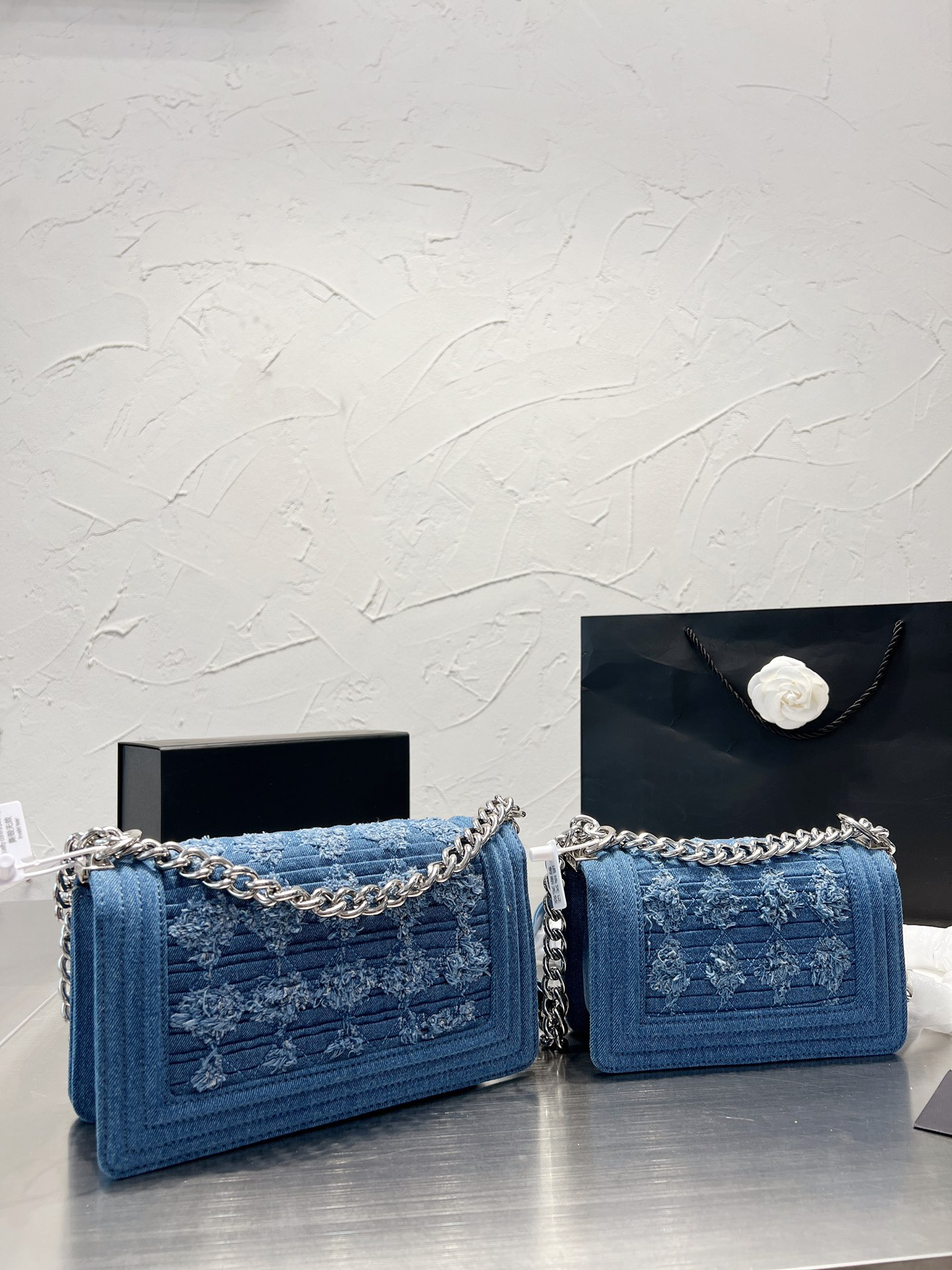 

women's shoulder bag Luxury tote purse handbag message bags cluth top quality Brand classic Genuine leather Crossbody Gift Box 25CM Silver Chain MINI 20CM