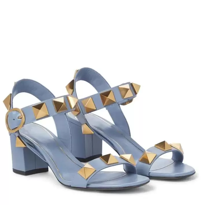 

2021Women Shoes Luxury Designer Brand Sandals Summer Sophisticated Fashion Open Toes Leather Chunky Heel Roman Yxw''Valentinoe''Valentinoity