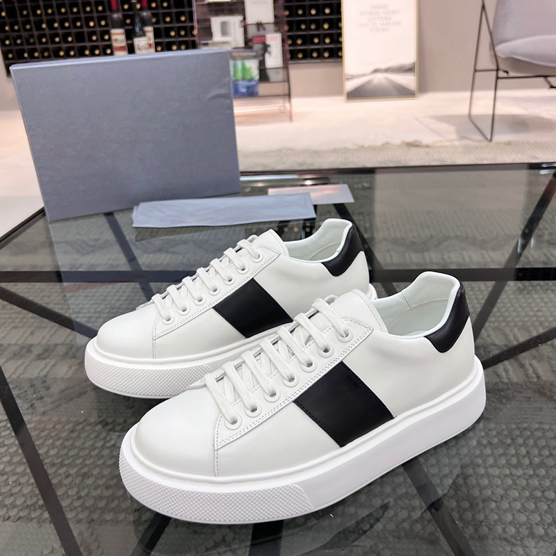 

Italian classic fashion designer casual shoes men's sports shoes flat bottom high quality low top men's leather skateboard sports shoes 40-45, Customize