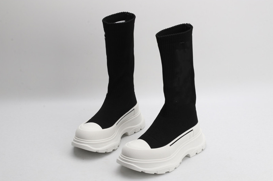 

-Heightening casual shoes designer top version luxury MCQQ graffiti print logo letters skinny Martin boots couples thick-soled mid-tube knitted elastic socks boots, High quality laces