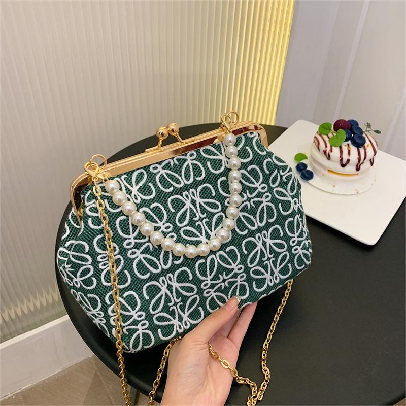 

Evening Bags Handbags For Women 2022 Women's Luxury Designer Purses Pearl Tote Clip Bag Chain Crossbody Bolsa FemininaEvening