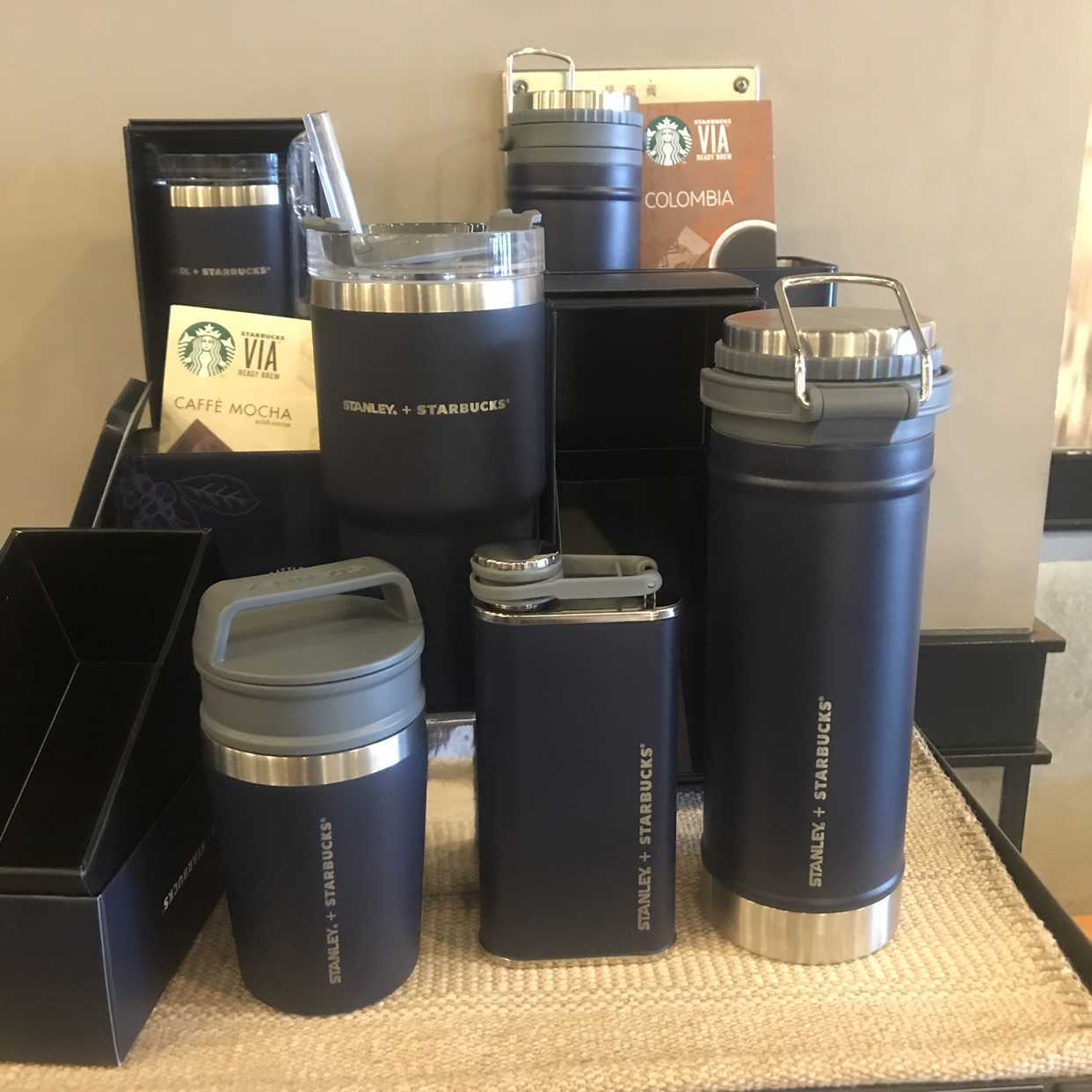 2020 Starbucks cup new summer product Stanley cooperation black stainless steel straw cup-image-760845993