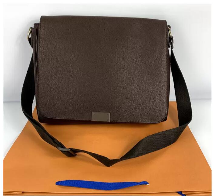 

2022 Hot Fashion designer luxury Vintage Ladies and Men school bags Microcosm Designer Handbags Women Wallet Leather Messenger Shoulder Bag, B5 black grid