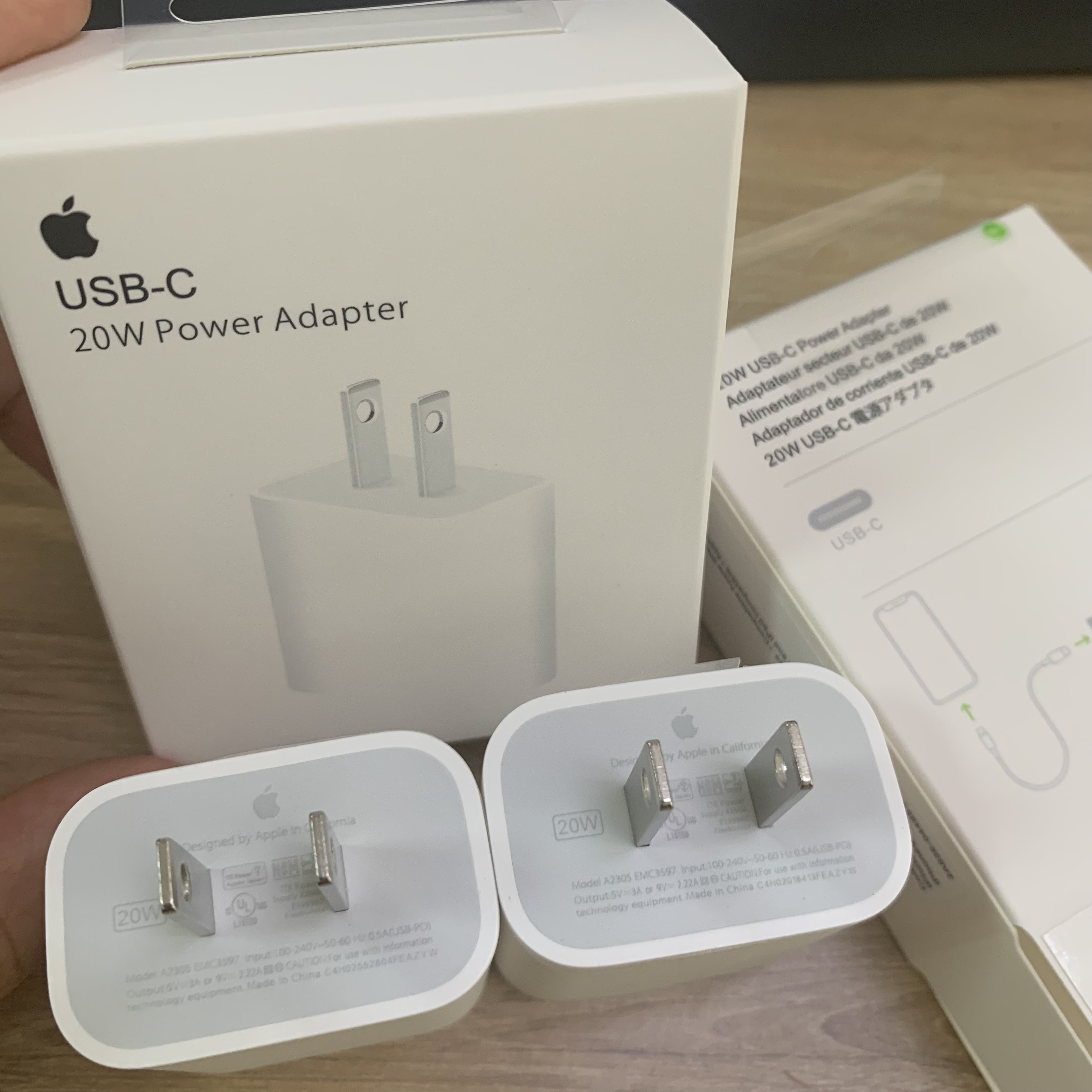 

100Pcs/DHL Geunine 20W USB-C Power Adatper Chargers Original Quality Type-C EU US Plug For iPhone 13 12Pro Max 11 Pro XR Fast Charging 20W USB C Charger With Retail Box
