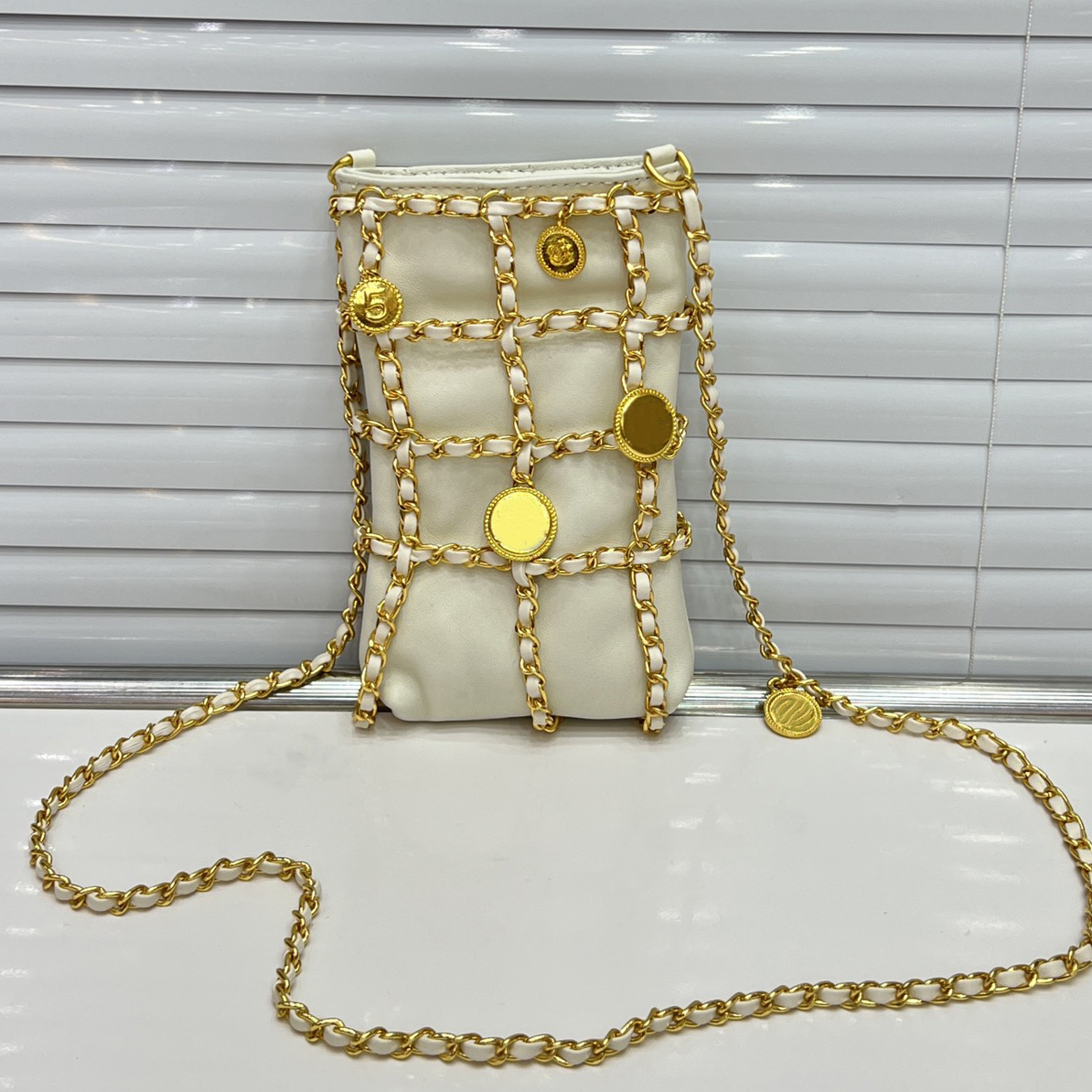 

22Ss French Designer Mini Trend Phone Bag Lambskin Classic Metal Sheet Gold Hardware Chain Woven Checkered Shoulder Crossbody Luxury Ladies Coin Purse Handbags 19C, Box