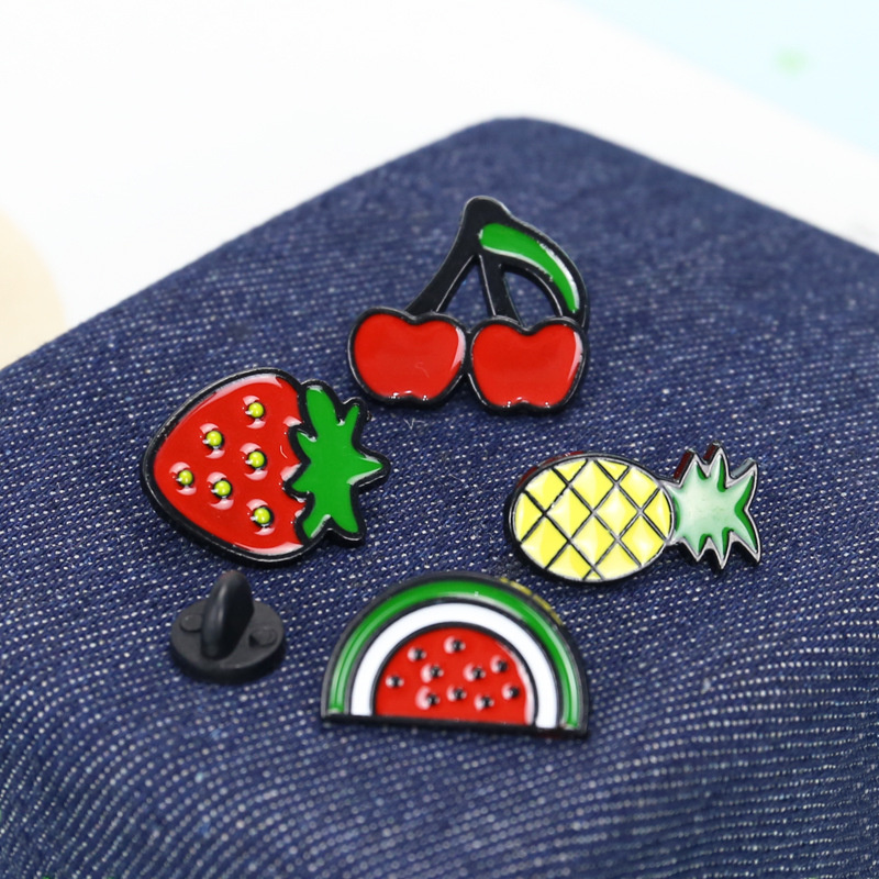 

Strawberry Watermelon Pineapple Brooch Pin Women Fruit Series Clothes Badges Cartoon Cherry Alloy Enamel Collar Pins Backpack Sweater Hat Coat Brooches