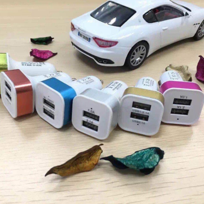 

5V 2.1A Dual USB Ports Car Charger Adapter Universal Charing Adapter for Cell phone
