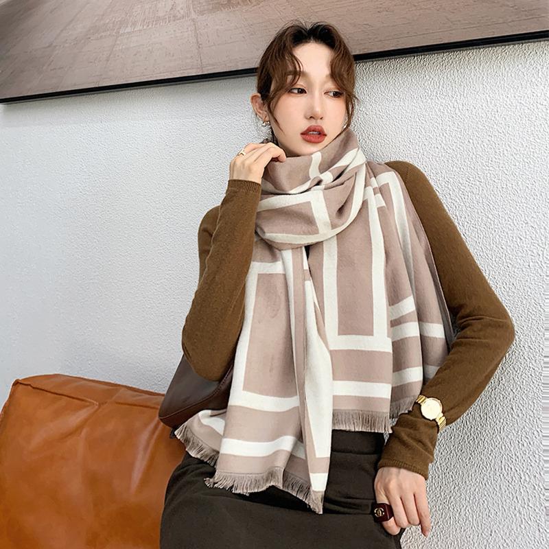 

Berets 65*190cm Silk Scarf Spring Summer Autumn Winter Fashion 4 Colors Beach Shawls Warmer Soft Long Scraves