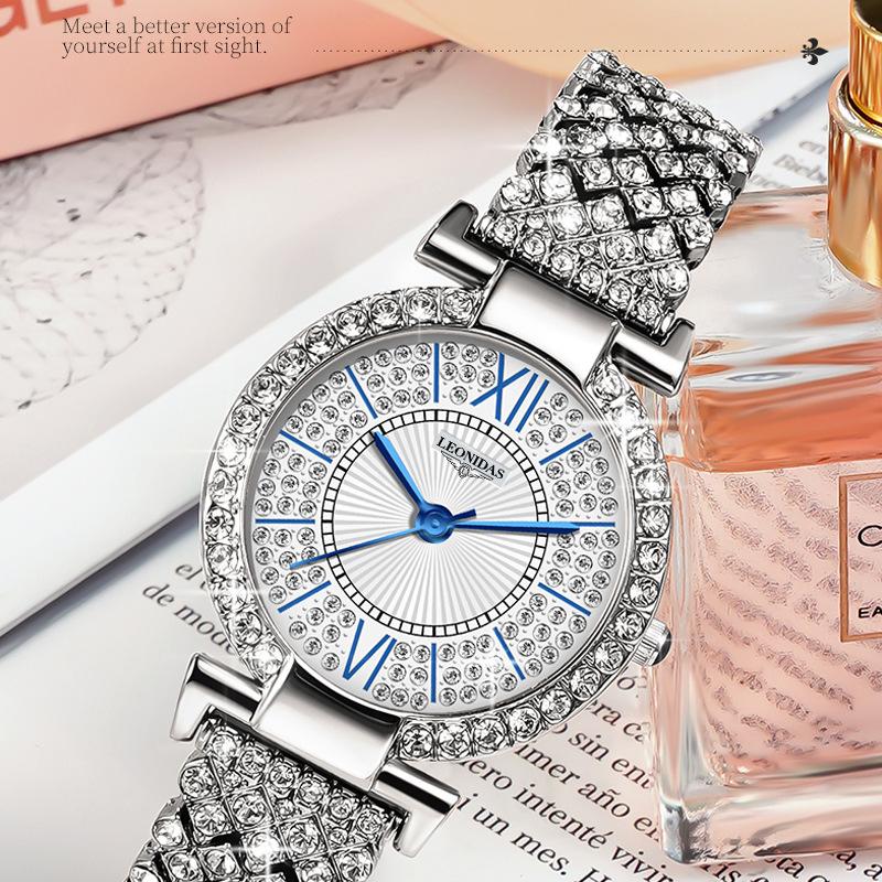 

Wristwatches Classic Luxury Women Watch Waterproof Elegant Fashion Shiny Diamond Roman Scale Pointer Exquisite Girl Gift, Bronze