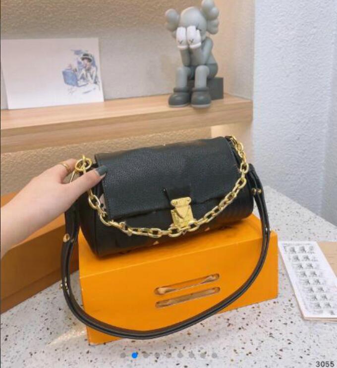 2023 MADELEINE BB FEMMES TOTE BAG BAGS CROSSBOCK Sacs Croisette Handbag Designer en cuir sac à main Messager Wallet Hands