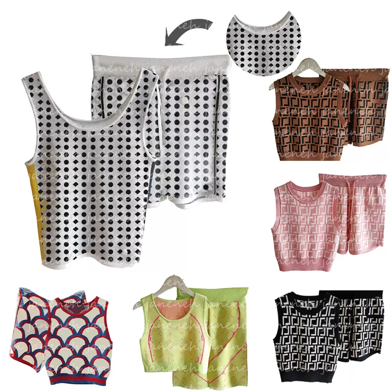 

Designer Knitted Full Letters Two Piece pants for Womens relief vest T-shirt and shorts luxury Short tracksuits two pieces street fashion Two-Piece Set, The extra freight