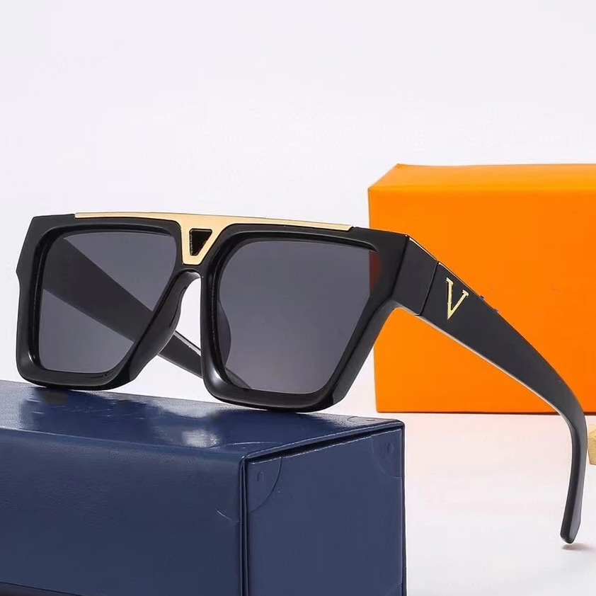 

Designer Sunglasses Fashion Summer Beach Glasses Full Frame Letter Rectangle Design Sunglasses for Man Woman