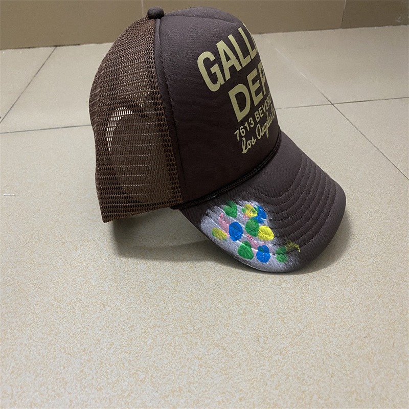 

Luxury Designer Sun Cap for Men and Women - Stylish Ball Hat for Sports, Beach, and Outdoors, Style1