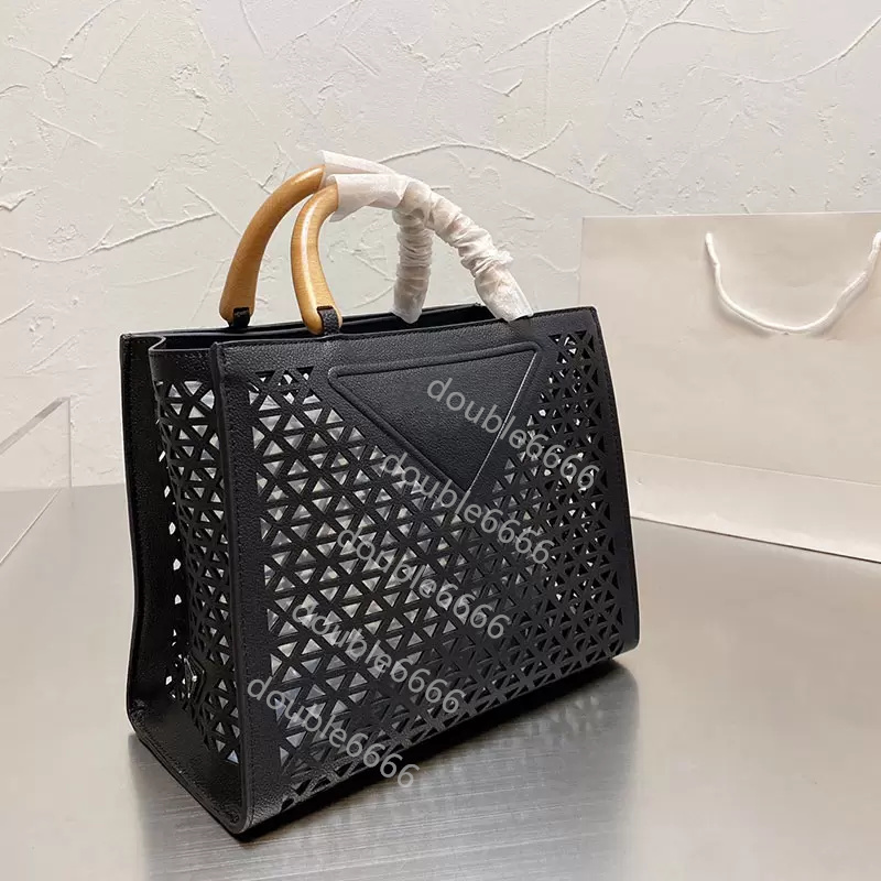 

Tot Bag Shoulder Bags Handbag Wooden Handle Fashionable Hollow Pattern Leather Travel Business Large Capacity Convenient Shopping Summer Must-Haves