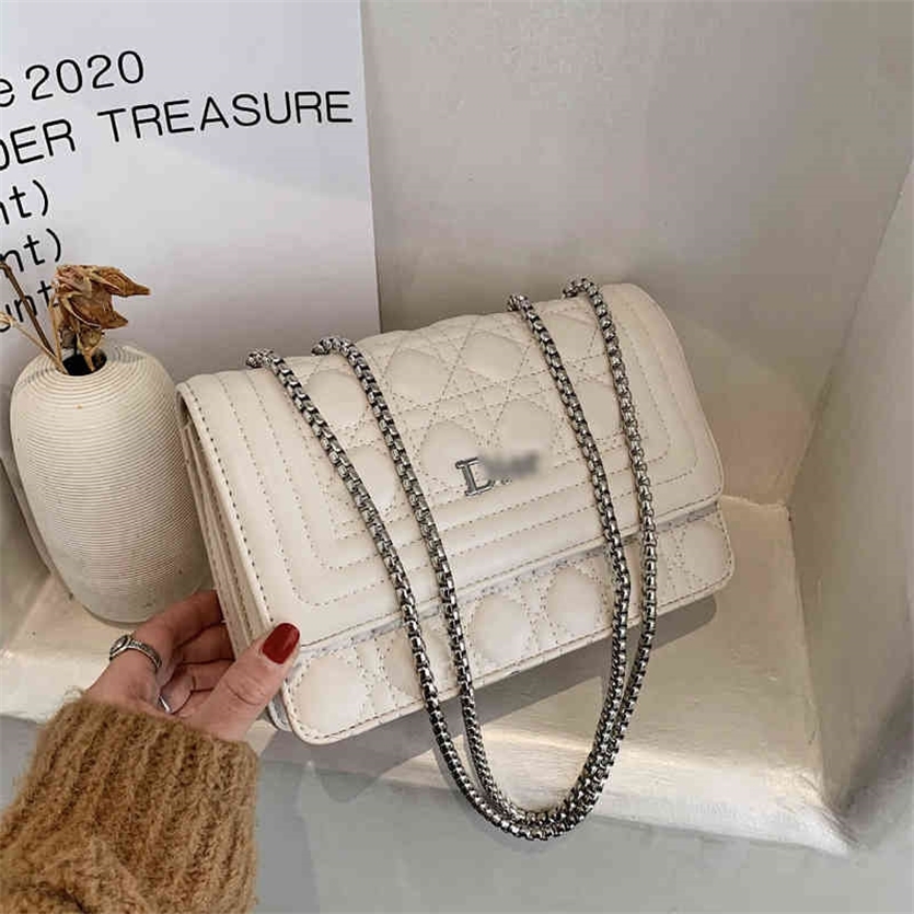 

Cheap Handbags Online 50% Off wholesale Hand female Spring one shoulder messenger fashionable small square bag embroidered thread rhombus, Black