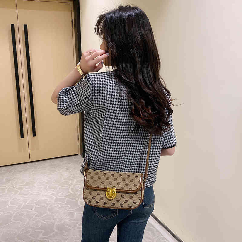 

Purses 2022 spring and summer new light luxury Commuter Bag h-held shoulder bag versatile, minority underarm women Handbags, Brown