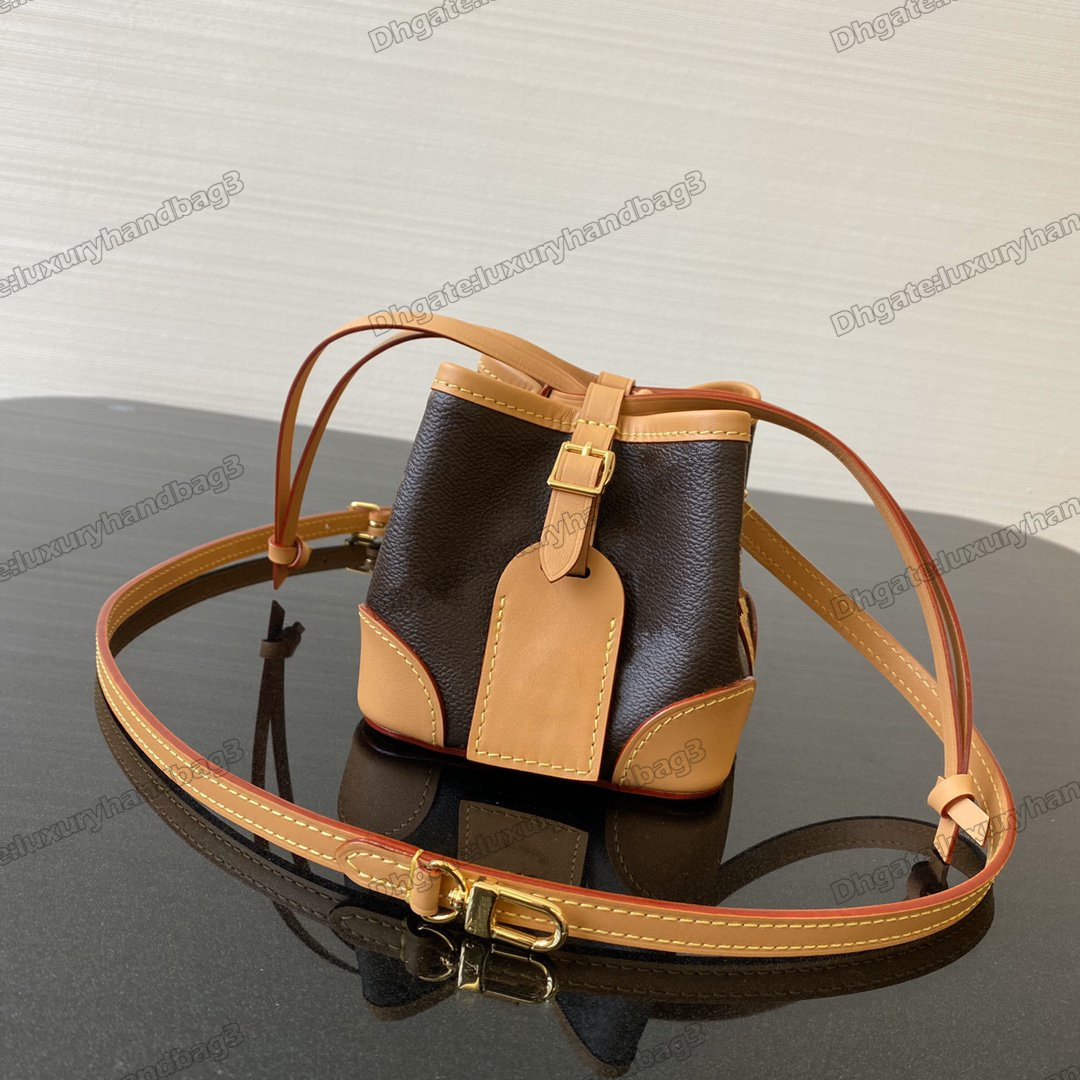 

Noe Mini Bucket Bag Luggage Tag Crossbody Bags Drawstring Closure Wallet Designer Handbags M57099 Noe Purse